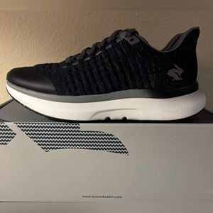 Rabbit Original Dream Chaser Running Women’s Shoe Size 10.5